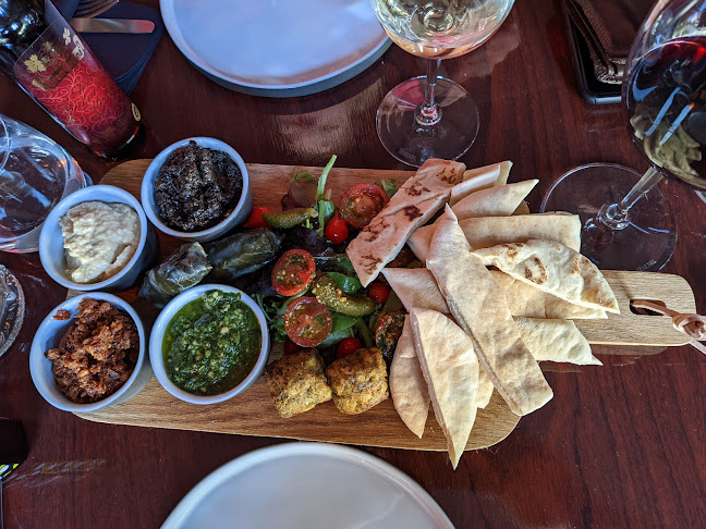 Comentarii opinii despre Red Island Wine