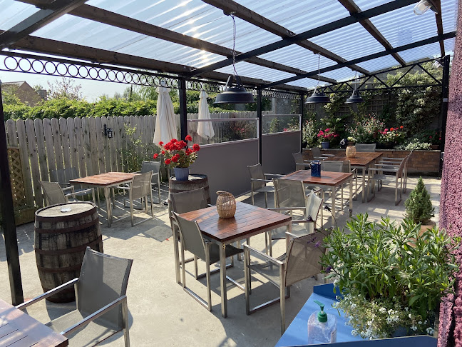 The Village Inn, Bar and Restaurant, Ballinahown