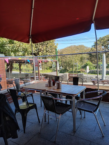 Joe Watty's Pub & Seafood Bar