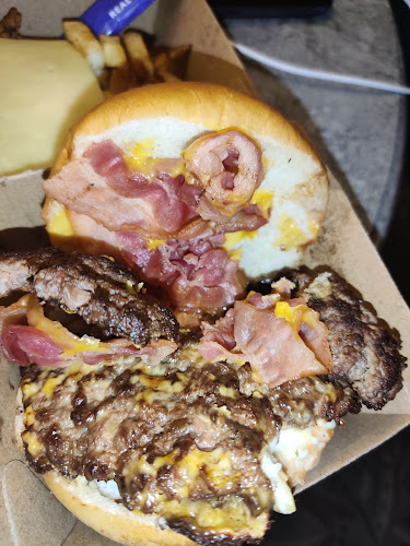 Comentarii opinii despre Yeah Burgr