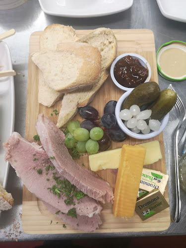 Comentarii opinii despre The Oar Bar