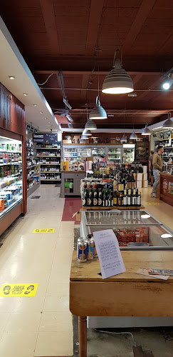 Comentarii opinii despre Bradley's Specialist Off-Licence & Foodstore