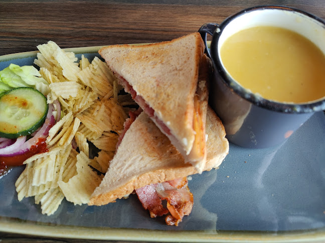 Arabica Coffee House - Hospitality and gastronomy