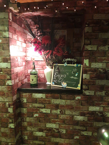 Comentarii opinii despre The Halfway House