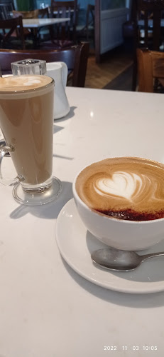 Comentarii opinii despre Red Earth - Lifestyle Store & Restaurant