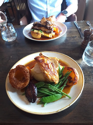 Comentarii opinii despre Oxtail Kitchen