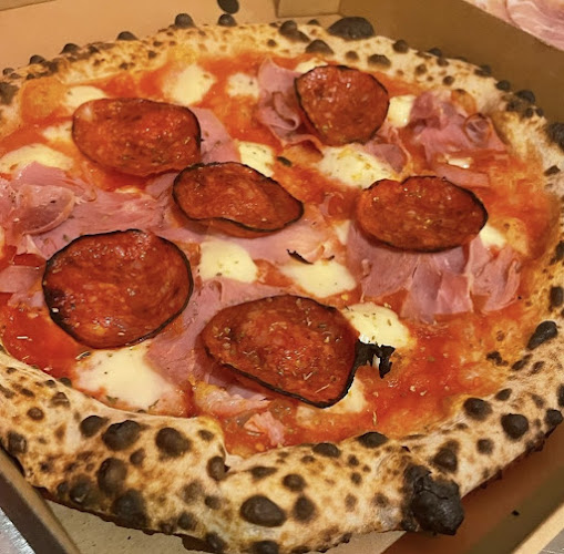 Nana Bea's Cafe & Wood Fired Pizza