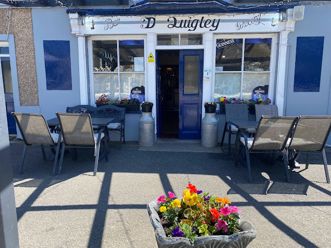 Quigleys Bar - Hospitality and gastronomy