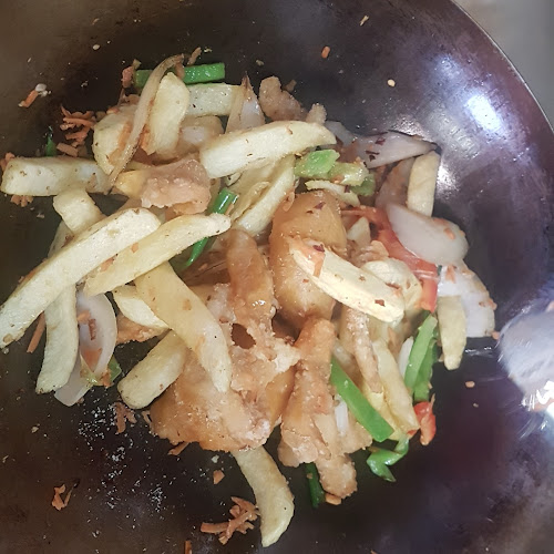 Opinii despre Mo's Asian Takeaway în Carrickmacross - Hospitality and gastronomy