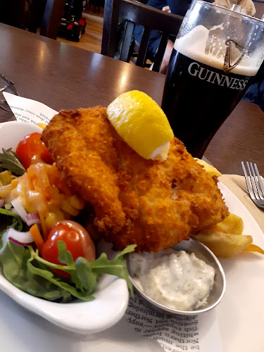 The Crowe's Nest Pub & Bistro