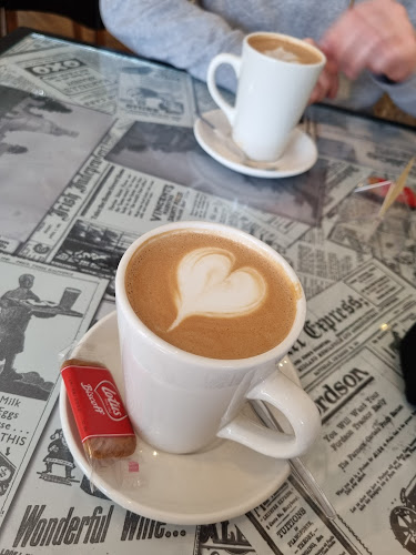 Unit 8, Leixlip Shopping Mall, Main St, Leixlip, Co. Kildare, W23 K8Y8