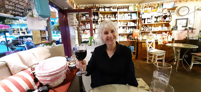 Ennis Gourmet Store - Hospitality and gastronomy