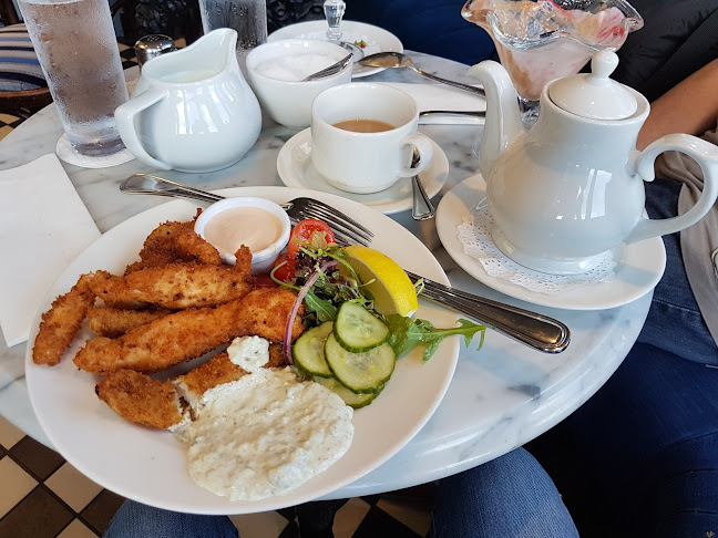 9 De Vesci Pl, Monkstown, Co. Cork