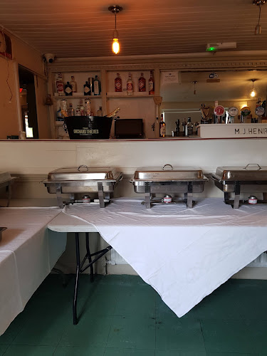 Comentarii opinii despre M.J. Henry