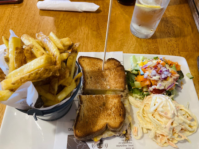 Pat's Cafe Castleisland - Hospitality and gastronomy