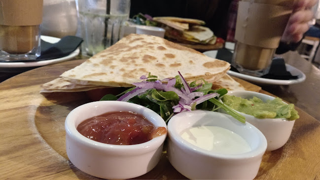 Lemon Leaf Cafe Bar & Townhouse