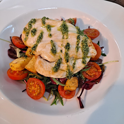 Barnhill House, Golf Course Rd, Glebe, Letterkenny, Co. Donegal, F92 XNOX