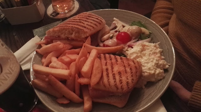 Opinii despre Pat Collins Bar în Adare - Hospitality and gastronomy