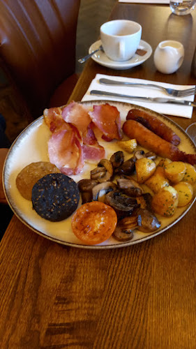 Comentarii opinii despre Bread and Beer