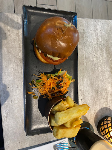 Waves Bar - Rosses Point