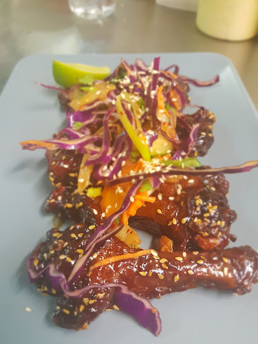 Opinii despre The Villager Bar & Restaurant în Athlone - Hospitality and gastronomy