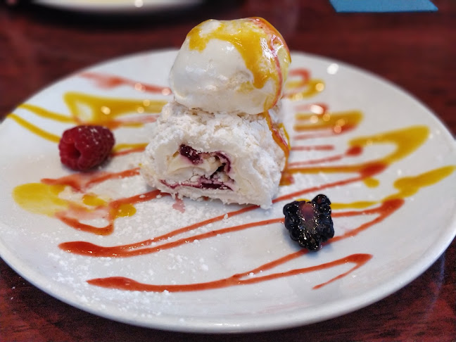 Comentarii opinii despre The Treehouse Restaurant