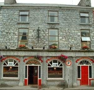 Gibbons' Pillar House Bar - Ballinasloe