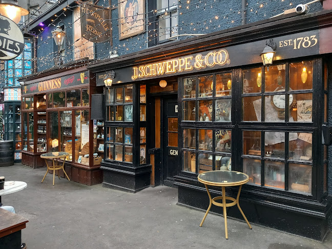 8 Eyre Square, Galway, H91 FT22