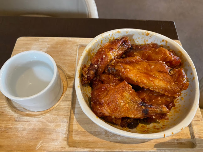 Davis' Restaurant & Yeats Tavern