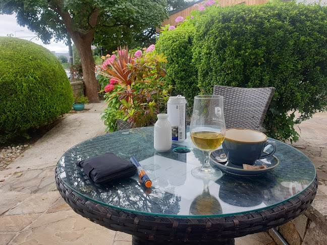 Shore Rd, Killybegs, Co. Donegal, F94 V322