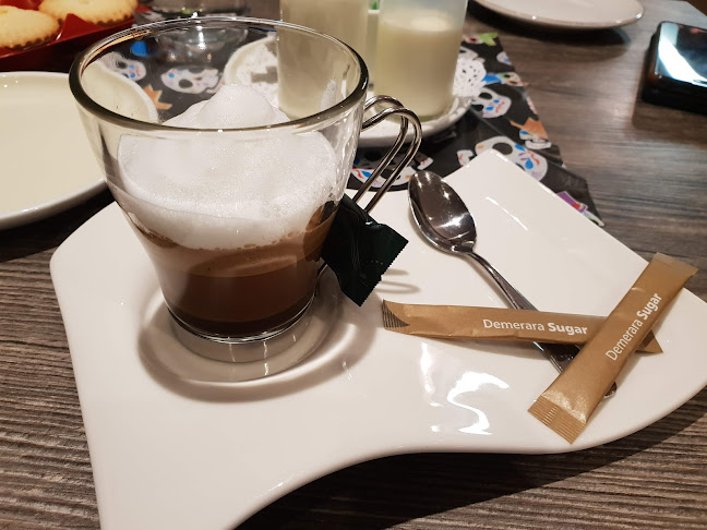 R&B Restaurant - Hospitality and gastronomy