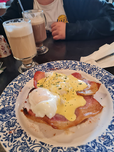 The Masons's Apron - Virginia