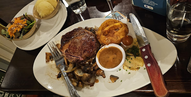 Comentarii opinii despre Kirbys Brogue Inn