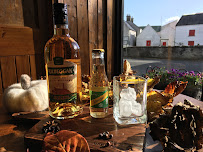 Fox's Bar & Grocery - Hospitality and gastronomy