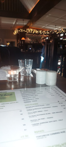 Comentarii opinii despre Byrne & Woods Bar & Restaurant