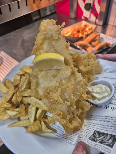 Apartment 1, Danollas Diner & Takeaway, Danolla's Apartments, 5 Castle St, Gorteendrunagh, Castlebar, Co. Mayo, F23 WR88