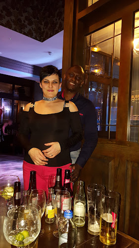 Comentarii opinii despre The Imperial Bar & Nightclub