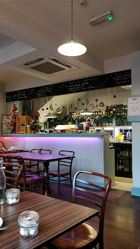 Arís - Hospitality and gastronomy