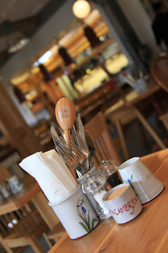 38-39 Shop St, Galway, H91 T2N7