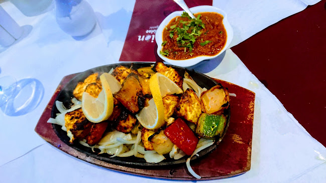 Comentarii opinii despre The Silver Oak Indian Restaurant