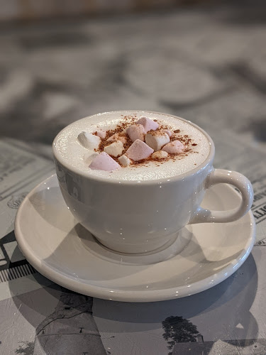 Eileen's Bakes & Brews - Hospitality and gastronomy