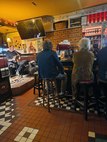 Paddy Mac's Pub - Hospitality and gastronomy