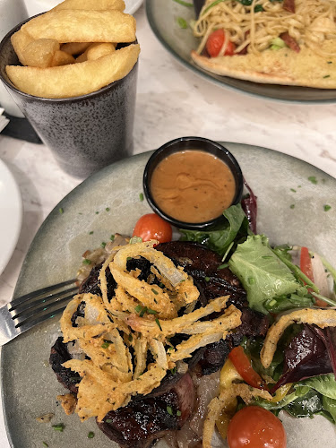 Poppyfield Retail Park, Cahir Rd, Ballingarrane South, Clonmel, Co. Tipperary