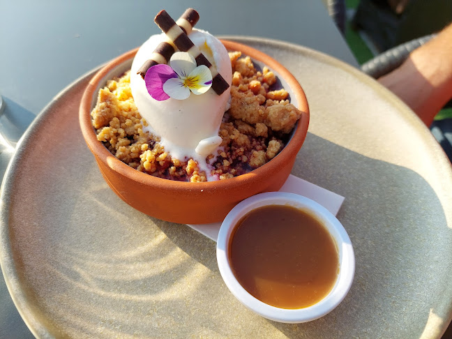 Comentarii opinii despre The Dock Wall