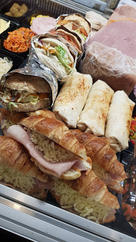 Comentarii opinii despre Walsh's Bar & Grocery