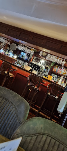 The Mariner/The Middle Shop - Hospitality and gastronomy