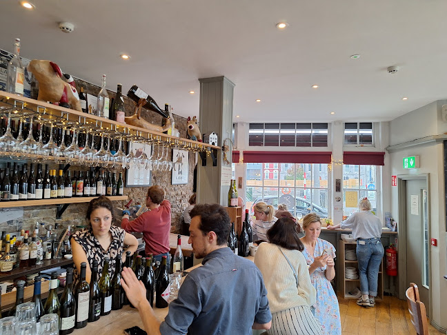 L'Atitude 51 Wine Bar - Hospitality and gastronomy