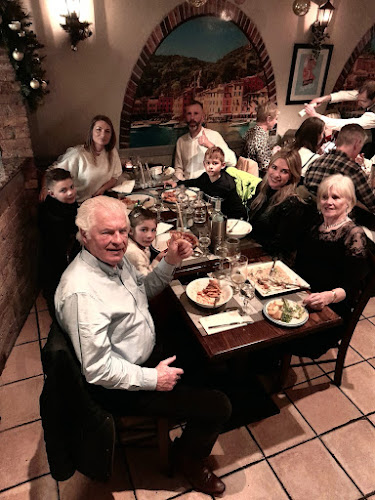 Tucker St, Carrowncurry, Castlebar, Co. Mayo