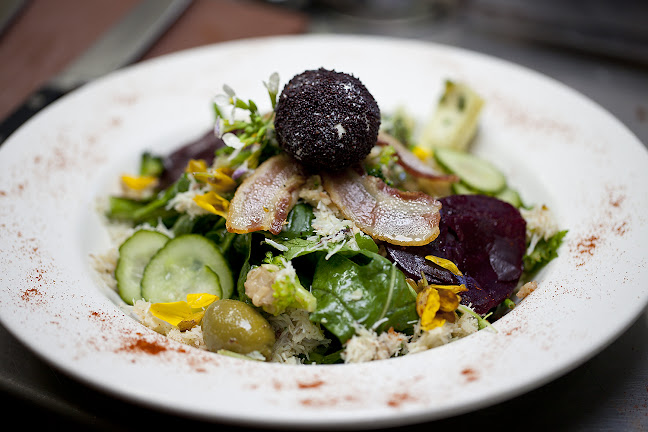 Budds Restaurant - Hospitality and gastronomy