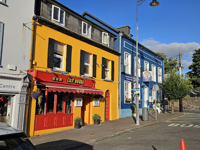 Lily House Thai & Chinese Restaurant - Hospitality and gastronomy